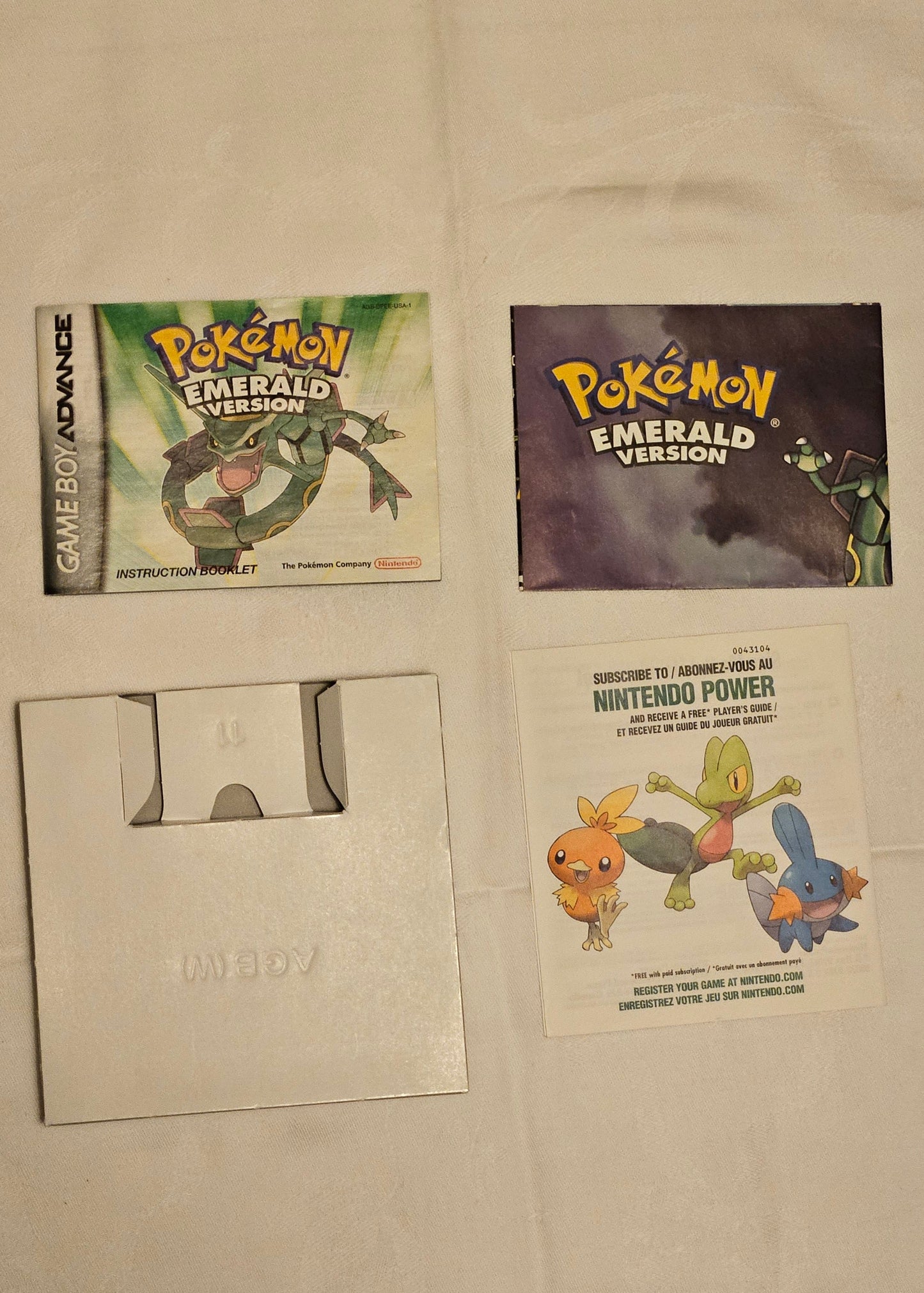 Pokemon Emerald - Original GBA Box & Manual (No Game) - English